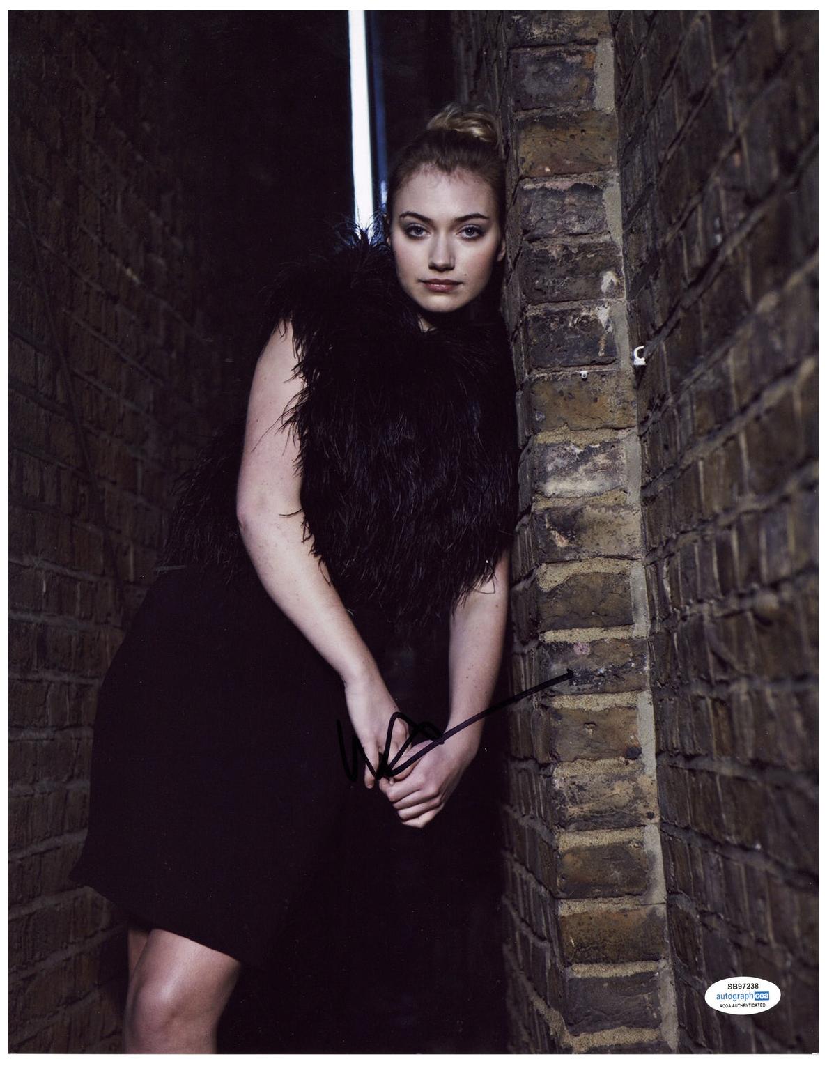 Imogen Poots Autographed Signed 11x14 Black Feather Dress Photo – Autograph  Pros LLC
