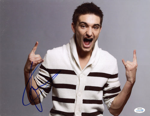 The Wanted Band Tom Parker Autographed Signed 11x14 Rocking Out Screaming Photo