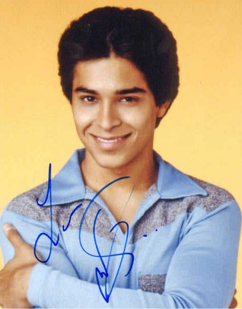 Wilmer Valderrama Autographed Signed 8x10 70s Show Photo 