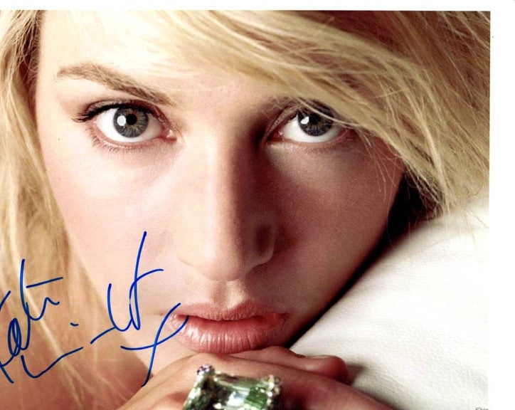 Kate Winslet Autographed Signed 8x10 Blonde Photo 