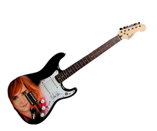 Load image into Gallery viewer, Melissa Etheridge Signed Fender Hand Airbrushed Painting Guitar UACC AFTAL PSA
