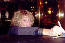 Load image into Gallery viewer, Carly Simon Signed Autographed Guitar
