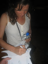 Load image into Gallery viewer, Amy Grant Autographed In Concert Vol. 2 Album Cover LP ACOA
