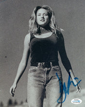 Load image into Gallery viewer, Jewel Kilcher Autograph 8x10 Photo Vintage Young
