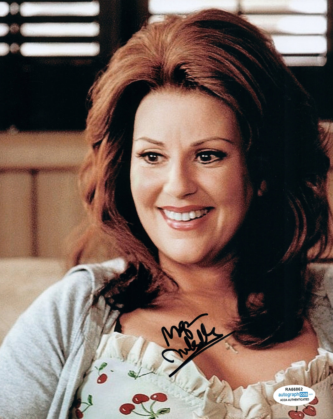 Megan Mullally Autographed Signed 8x10 Photo
