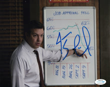 Load image into Gallery viewer, Jason Sudeikis Autographed Signed 8x10 Horrible Bosses Job Approval Poll Photo
