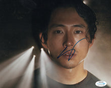 Load image into Gallery viewer, Steven Yeun Autographed Signed 8x10 Photo Beef The Walking Dead
